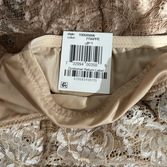 2 Large Hipster Panties NWT - Picture 5 of 5